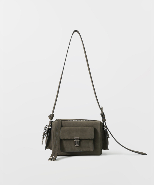 Pocket belted shoulder bag