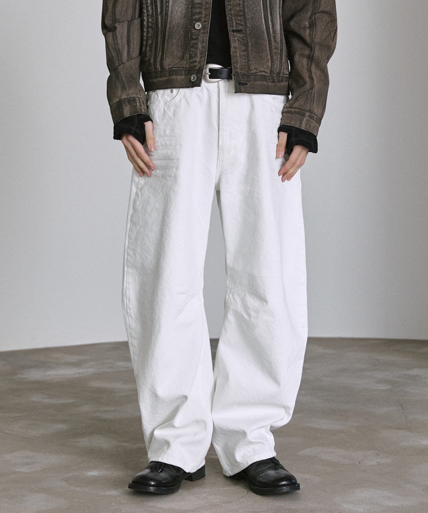Хлопковые брюки с фактурой Embo Curved, White