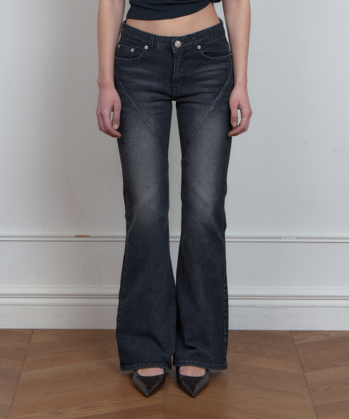 C DIAGONAL SEAM BOOTS-CUT DENIM PANTS_BLACK