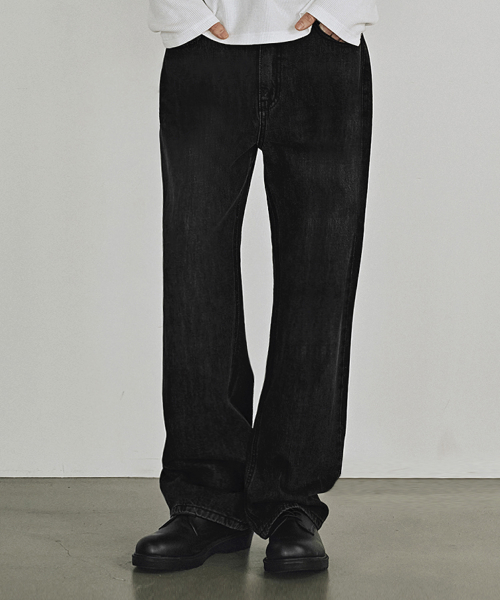 CLASSIC STRAIGHT DENIM PANTS (BLACK)