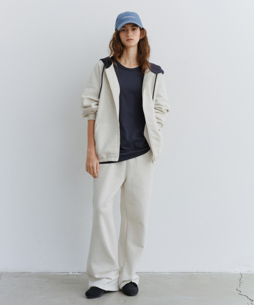 Play block hood zip-up