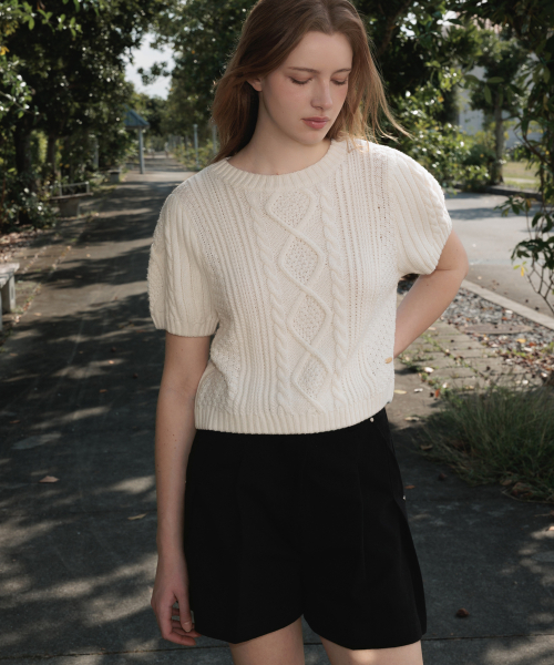 половина рукав Cable Knit [Ivory]