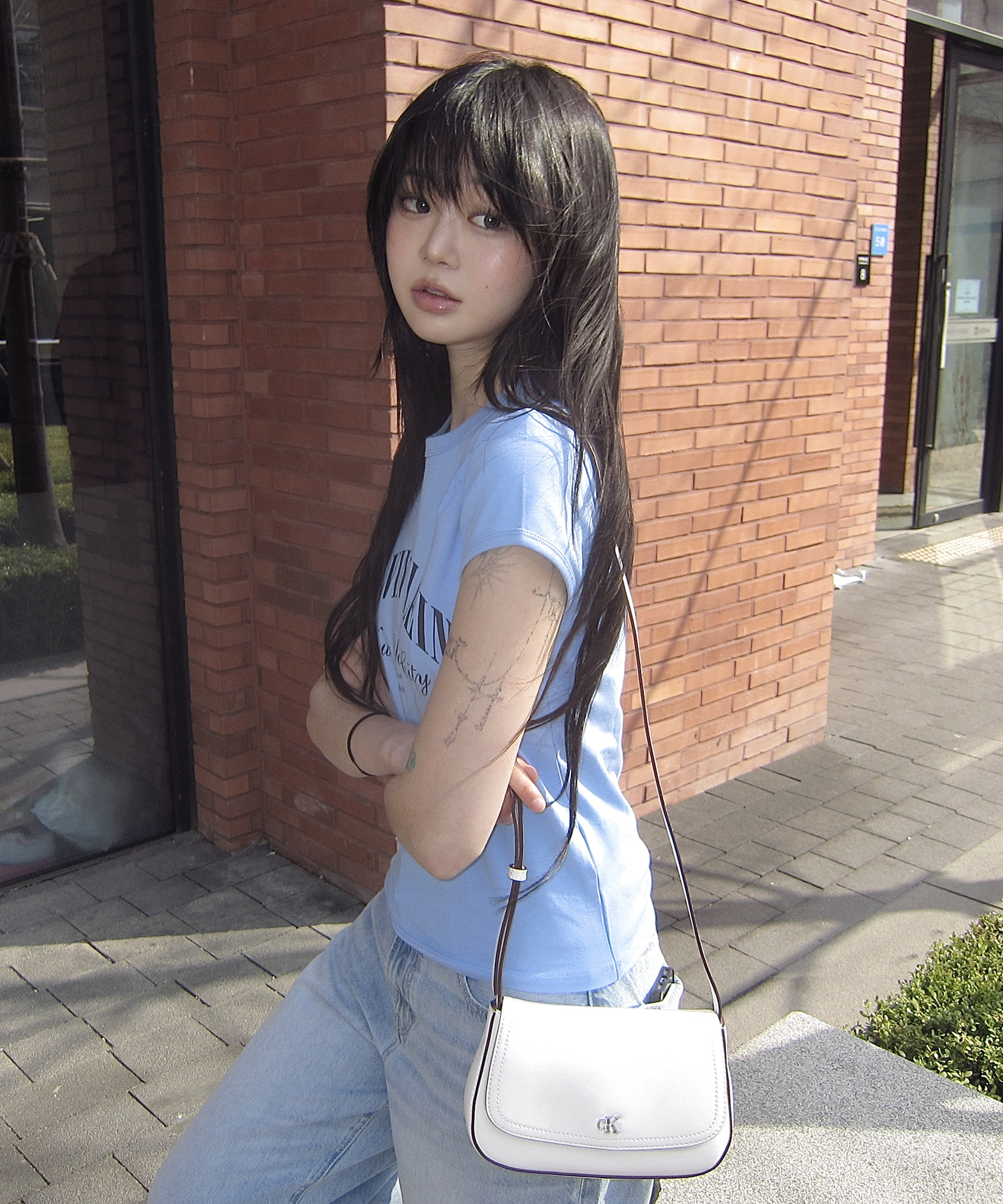 F3421
