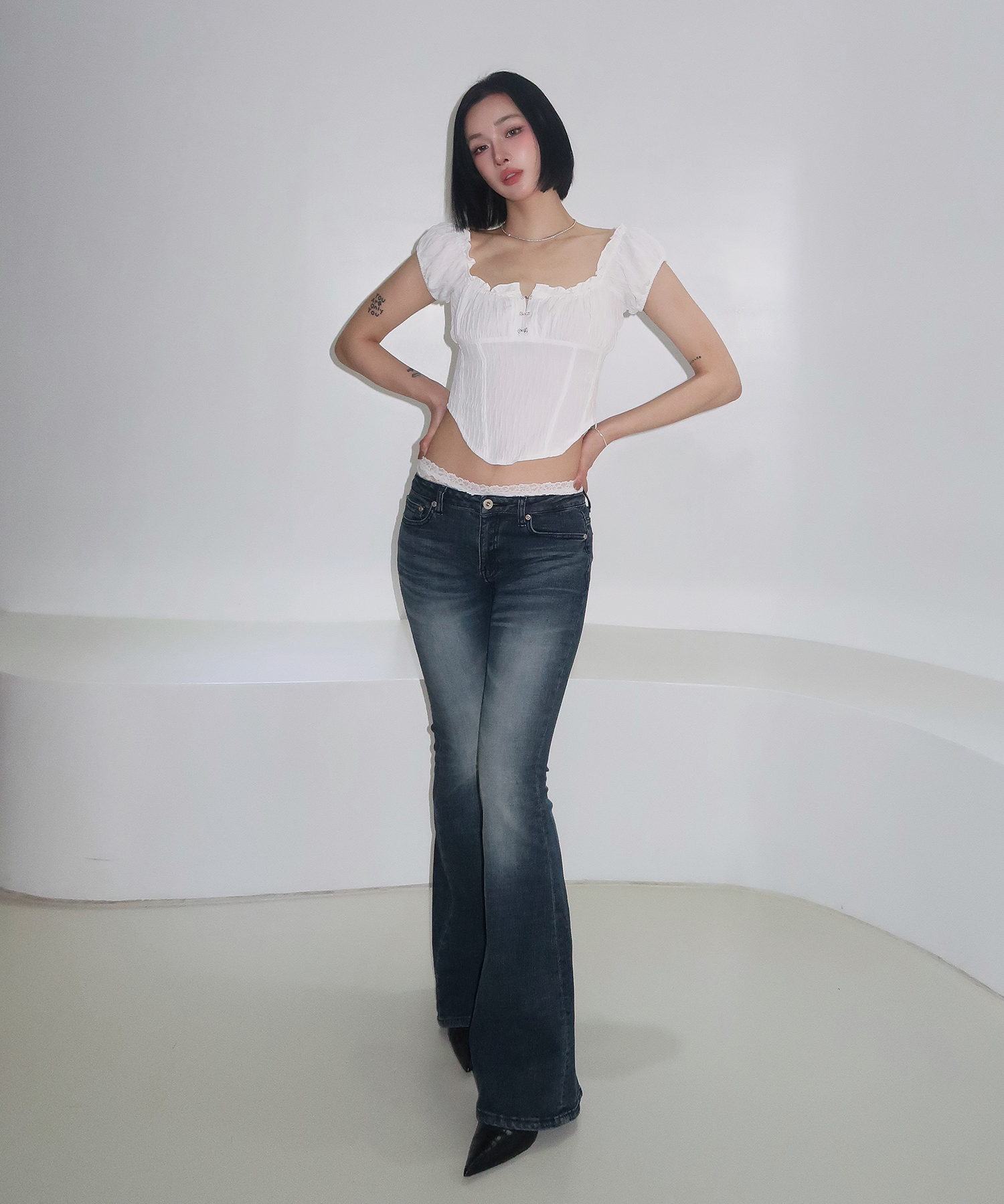Nova Bootcut Jeans - Indigo
