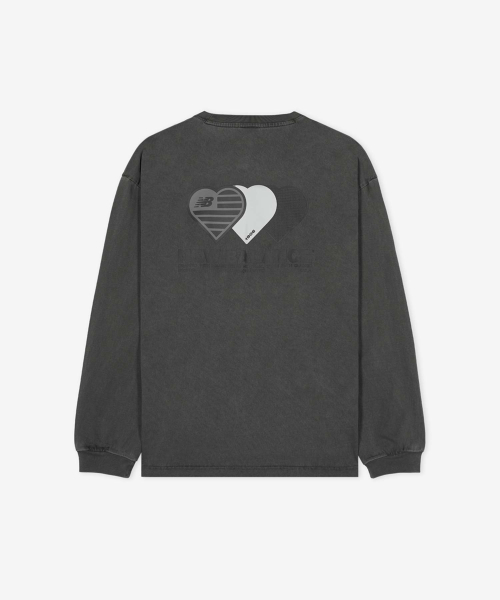NBNDG3A013 / MINIMAL HEART COLLECTION 그래픽 긴팔티 (CHARCOAL)
