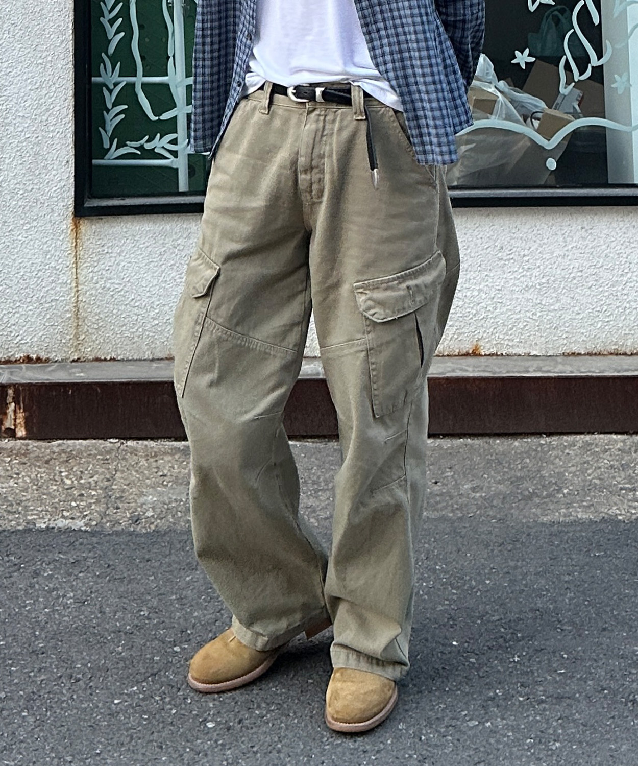 Garment-Dyed Curved Cargo Pants [Beige]