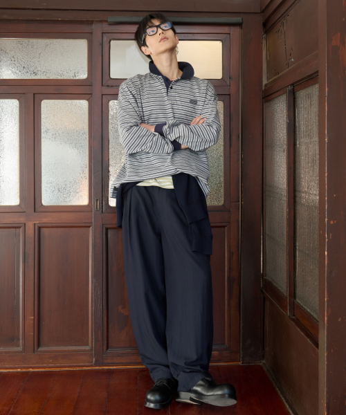 Полуширокие брюки из жидкого трикотажа Easy Navy