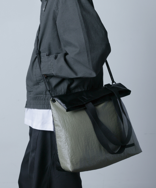 라센트 투톤 토트백