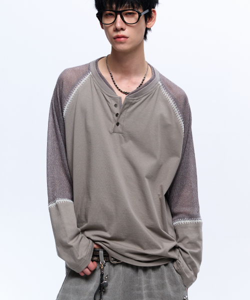 STITCHED KNIT ARM HENLEY NECK LONG SLEEVE - GRAY