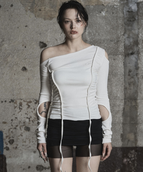 SHIRRING HOLE T_WHITE