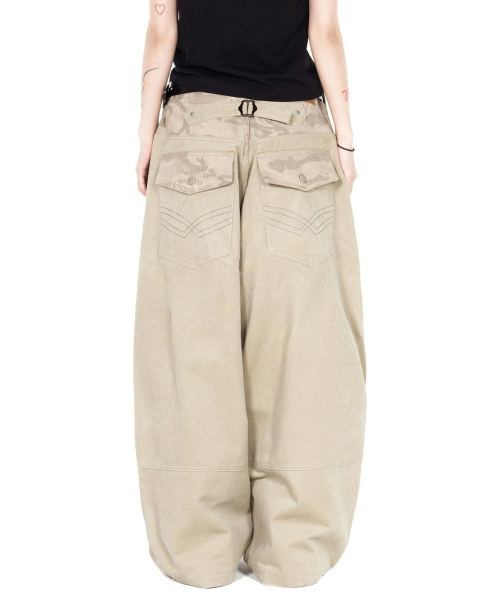 Hidden Camo Balloon Pants Beige