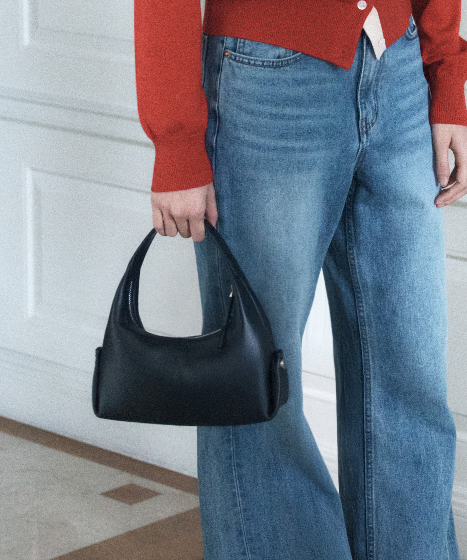 SIAC3076 Lambskin Flow Bag S_Black