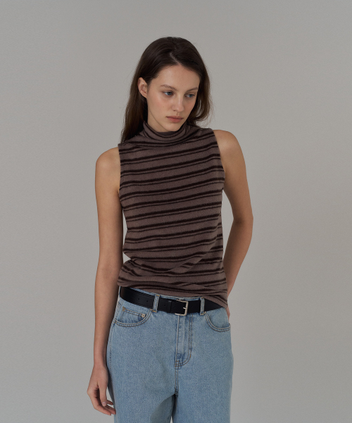 Winter Turtle Sleeveless T_Stripe brown