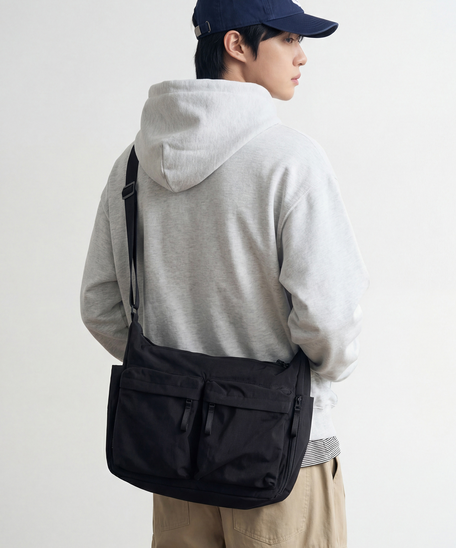 COZY TWO POCKET CROSS BAG [BLACK]