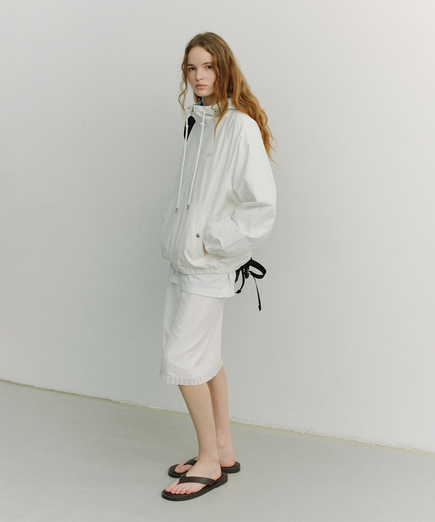 UNISEX LOGO WINDBREAKER WHITE SOFT BLUE