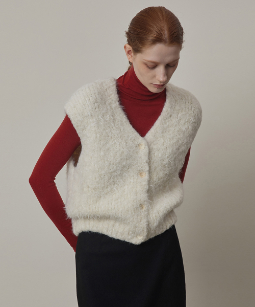 Alpaca Boucle V-neck Knit Vest