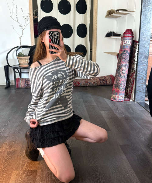 GRAPHIC STRIPE T-SHIRT-2COLOR
