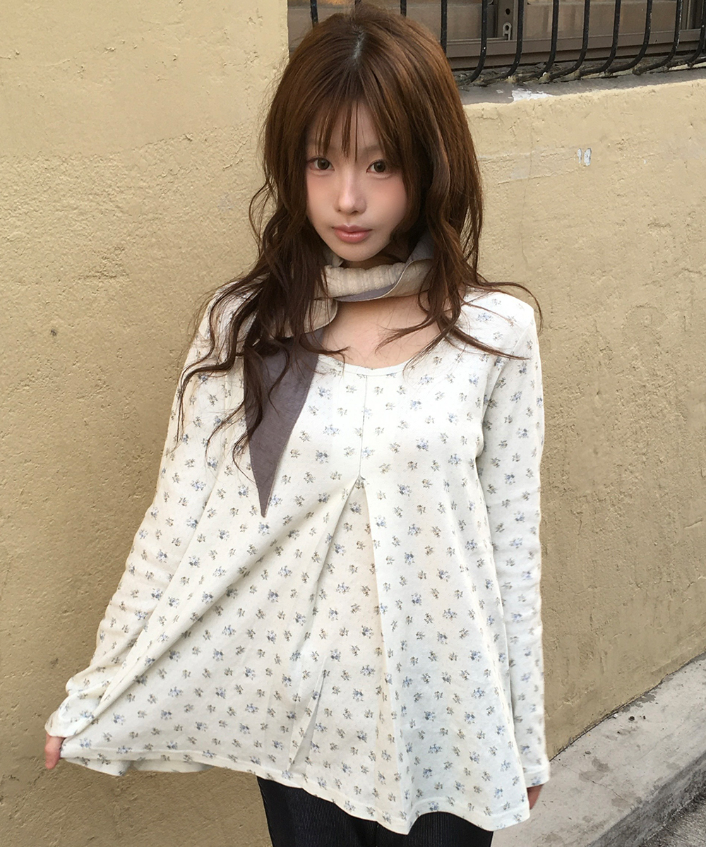 Floral Tuck Longsleeve, Cream