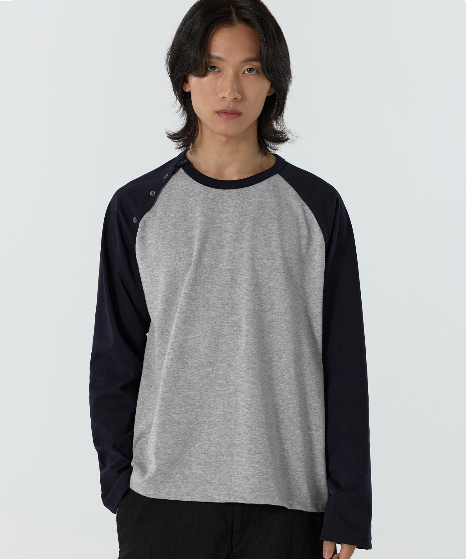 Лонгслив реглан с пуговицами на плече (Dark Navy / Grey)