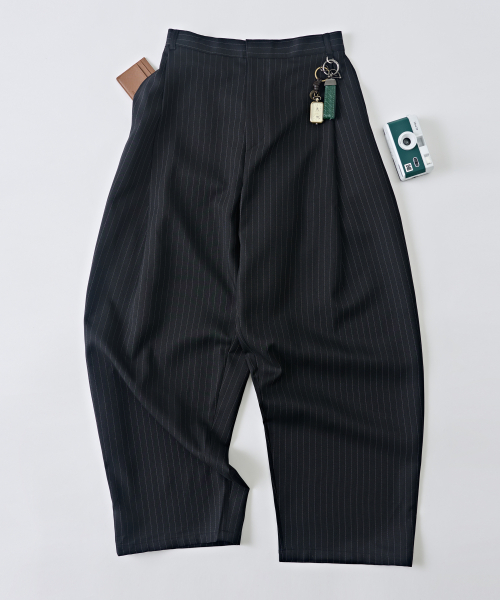 Широкие брюки в полоску на резинке сзади (Black)