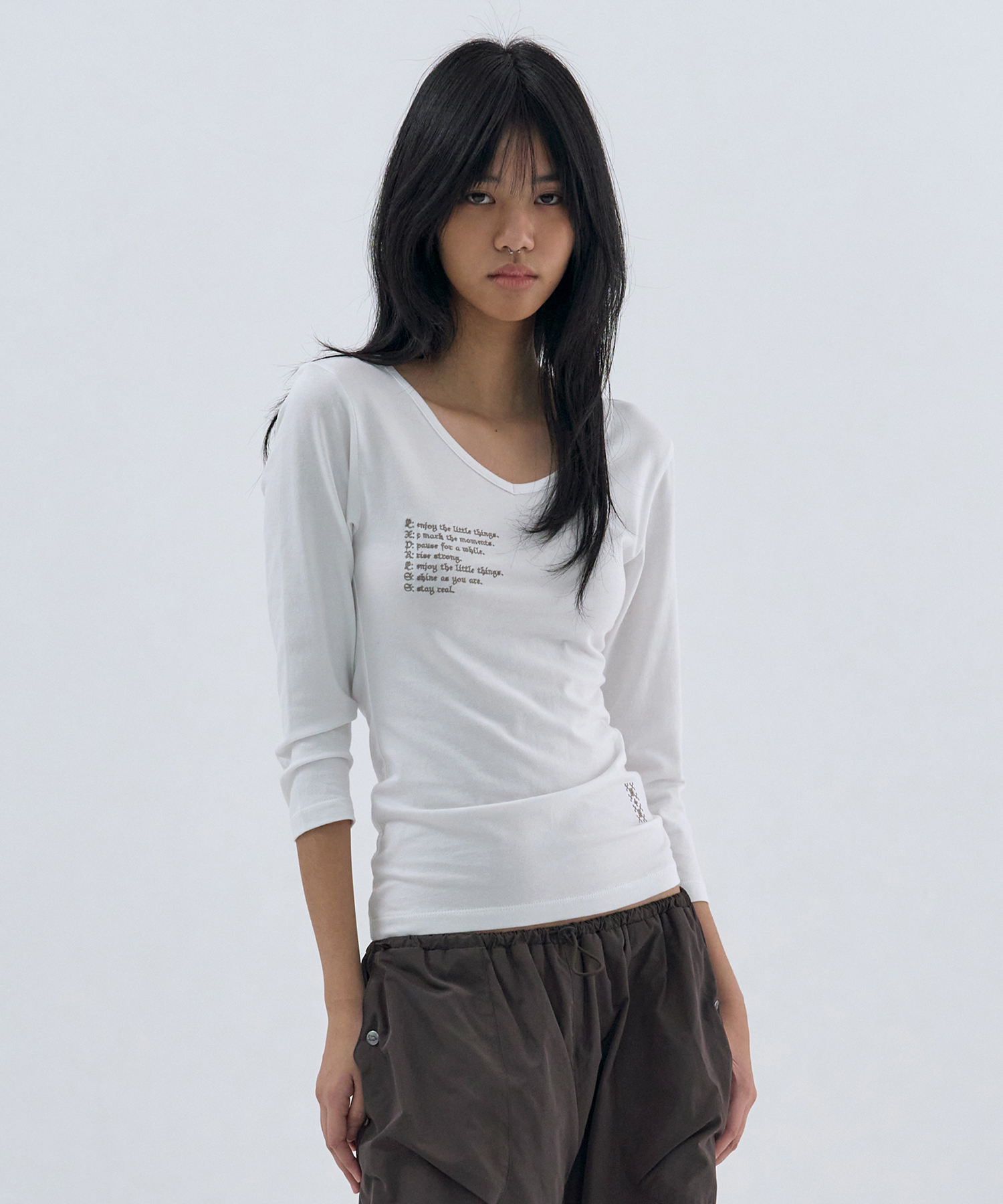 V neck 3/4 sleeve White