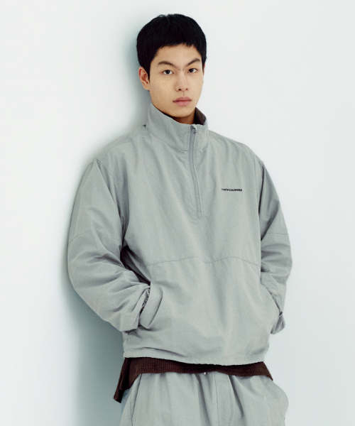 라이트웨이트 에센셜 아노락_그레이