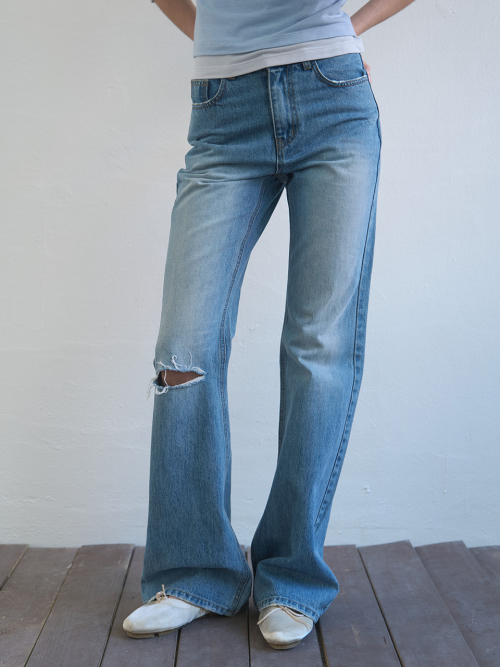 Single Cut Flared Jeans Blue