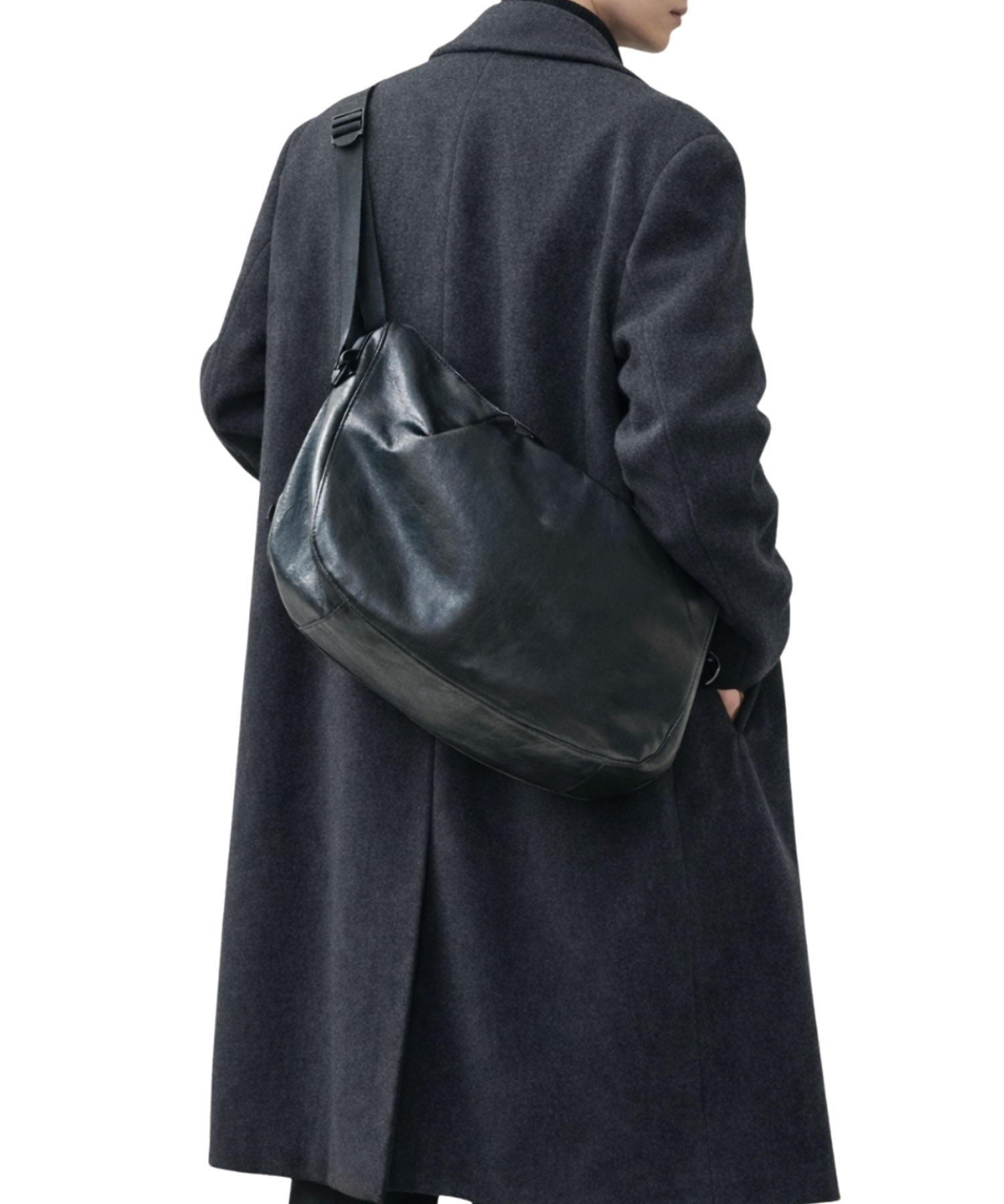 Кожаная сумка кросс-боди с защипами, Black 26CB1