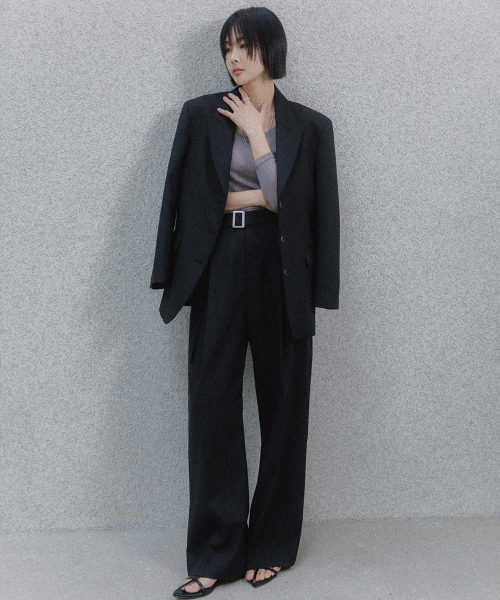 Костюм с брюками и ремнем Refined (black)