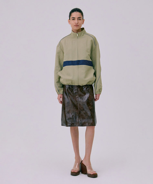 Hidden Light Jumper Beige