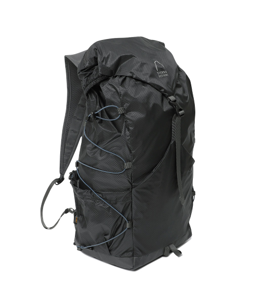 시에라디자인 라센(LASSEN) 코듀라 초경량 백팩 17L CHARCOAL