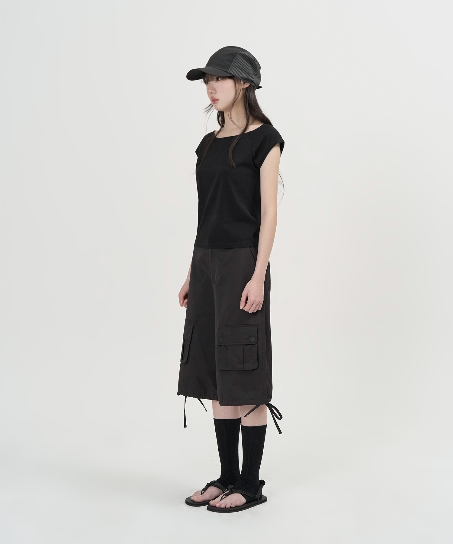 w button pocket bermuda брюки (black)
