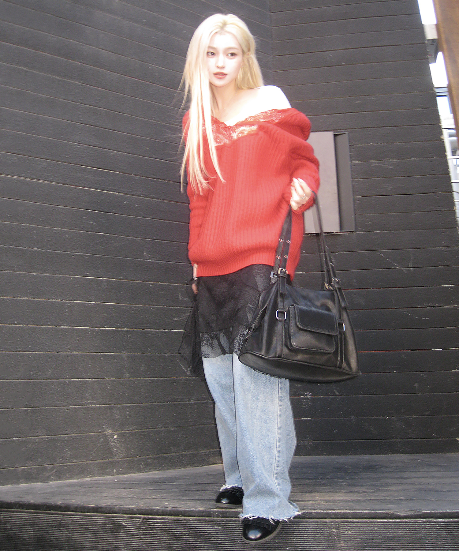 Multi Pocket Shoulder Bag - Black
