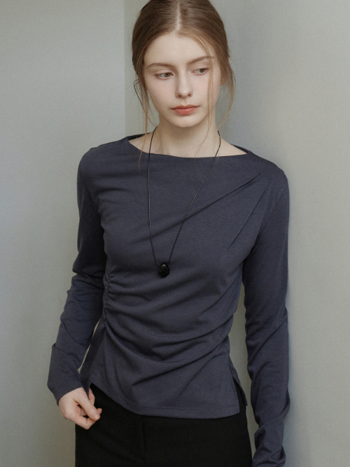Boat-neck Soft Drape Shirring T-shirt Charcoal AT6TSA018CC