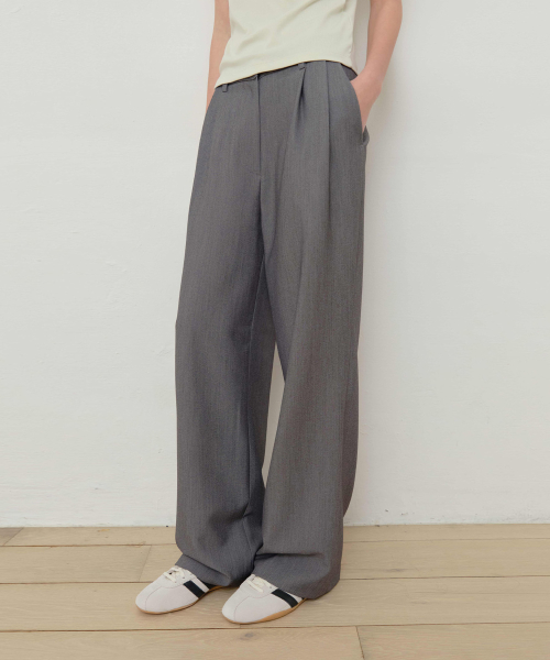 Wide Two-Tuck Pants