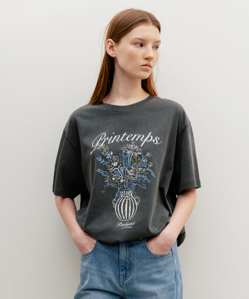 Printemps Vase Graphic T-Shirt Charcoal