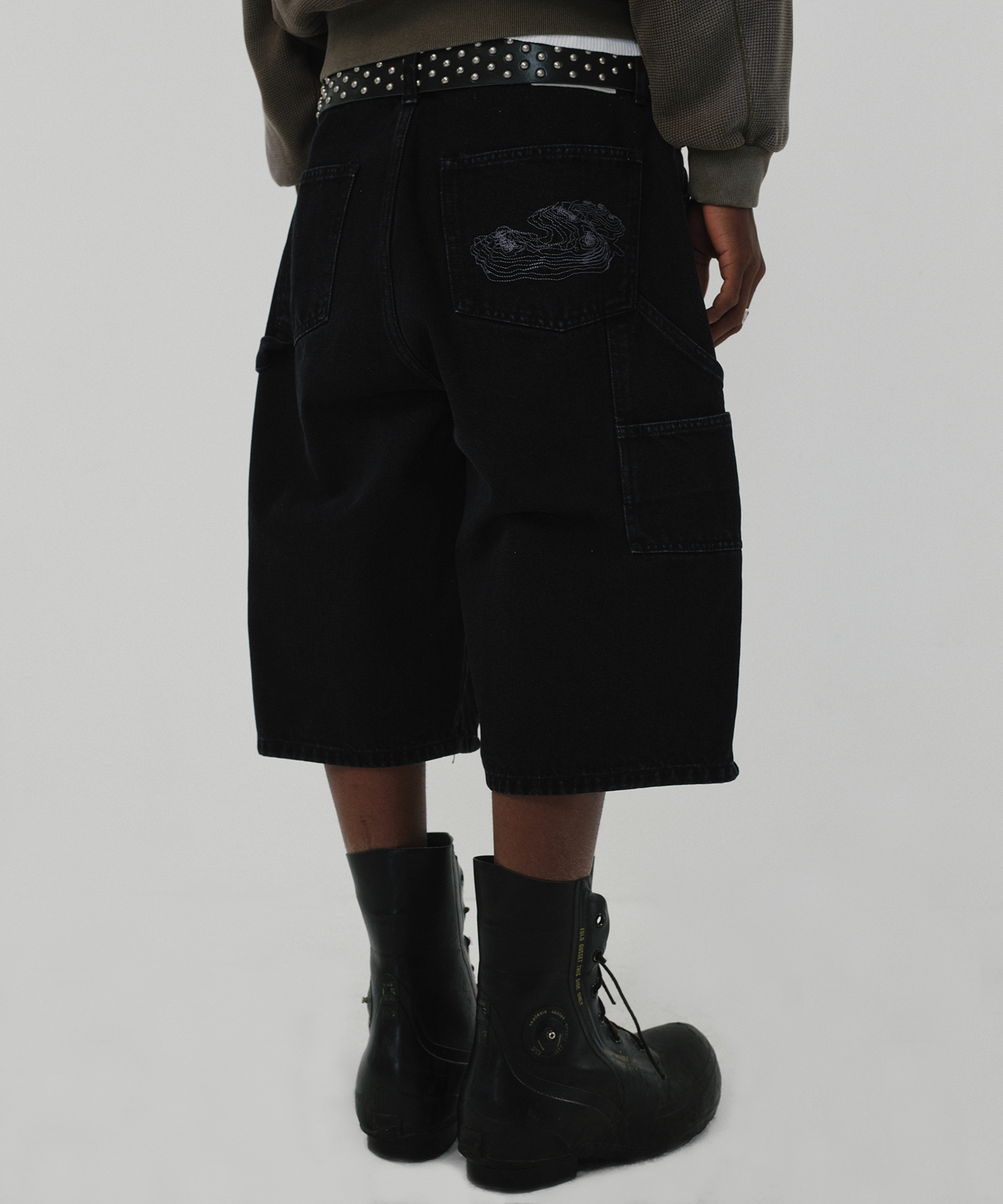 CONTOUR DOUBLE KNEE SHORTS чёрный