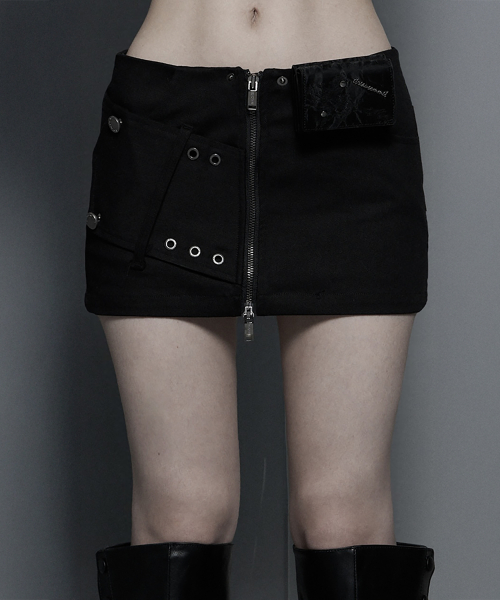 Front Zip Belt Detail Mini Skirt (Black)