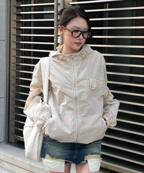 RIBSTOP SHEER WINDBREAKER BEIGE