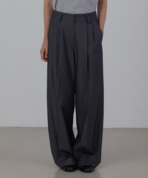 Back-banding Two-tuck Semi Wide Slacks Pants