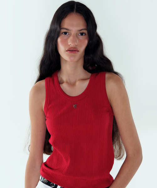 W LOGO RIBBED SLEEVELESS TOP - RED