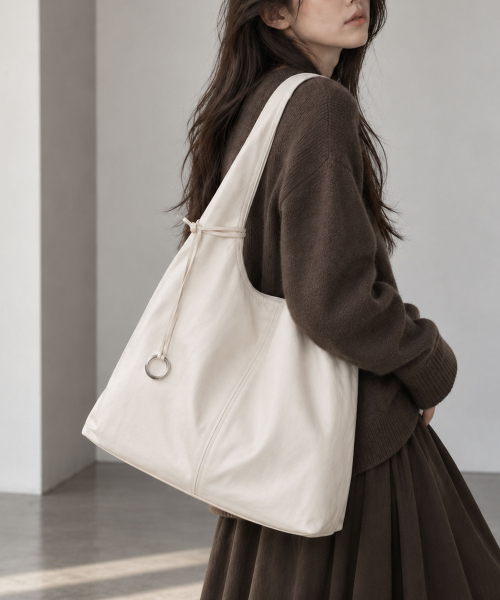 Day Hobo bag (Off White)