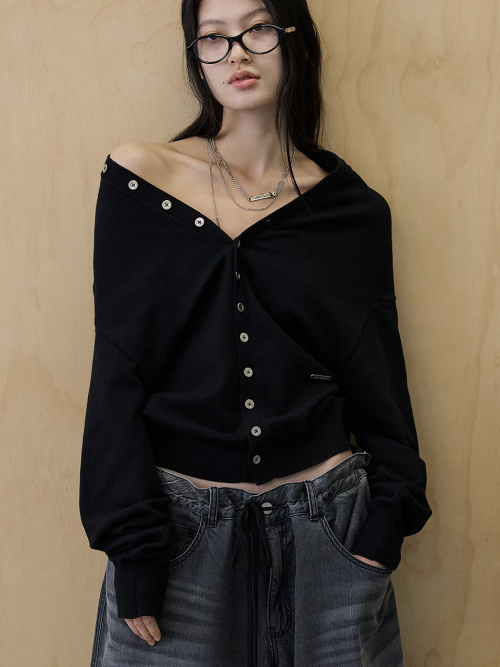 Кардиган с открытыми плечами и воланами (Black)