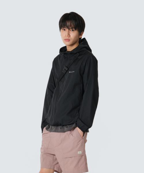 피코 초경량 바람막이 (S26MMTWB70) Black