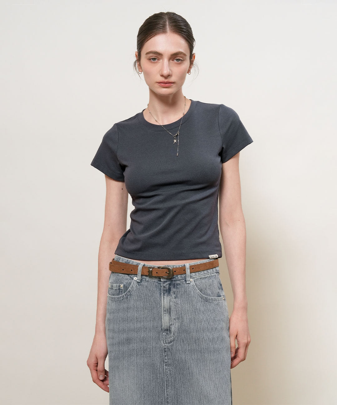 woman soft slim fit t-shirt [deep navy]