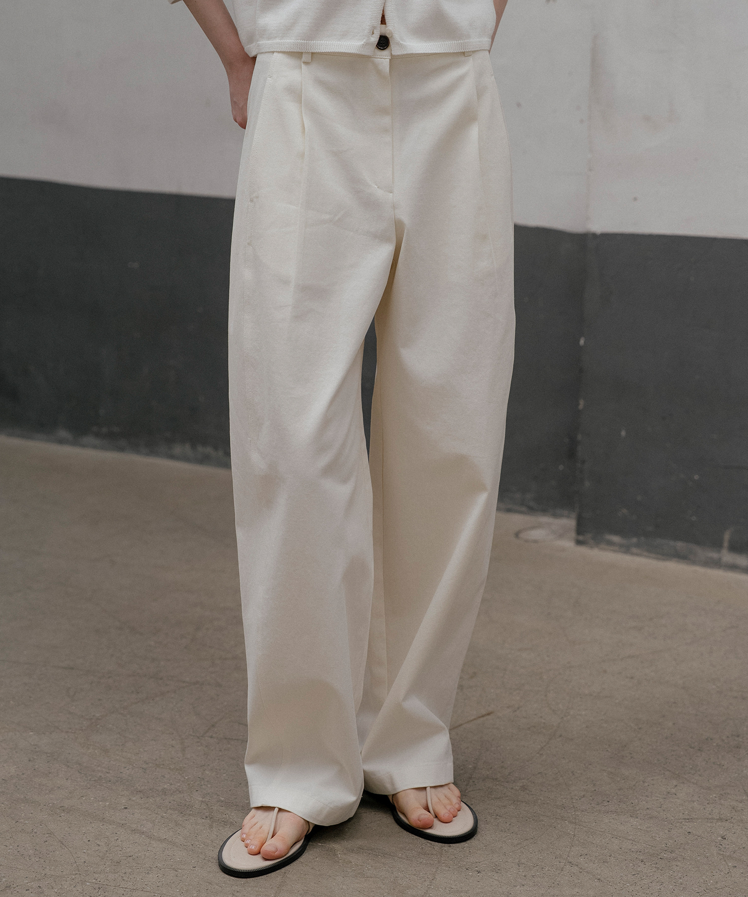 Pintuck curve wide pants [TISP06PT01]_Cream