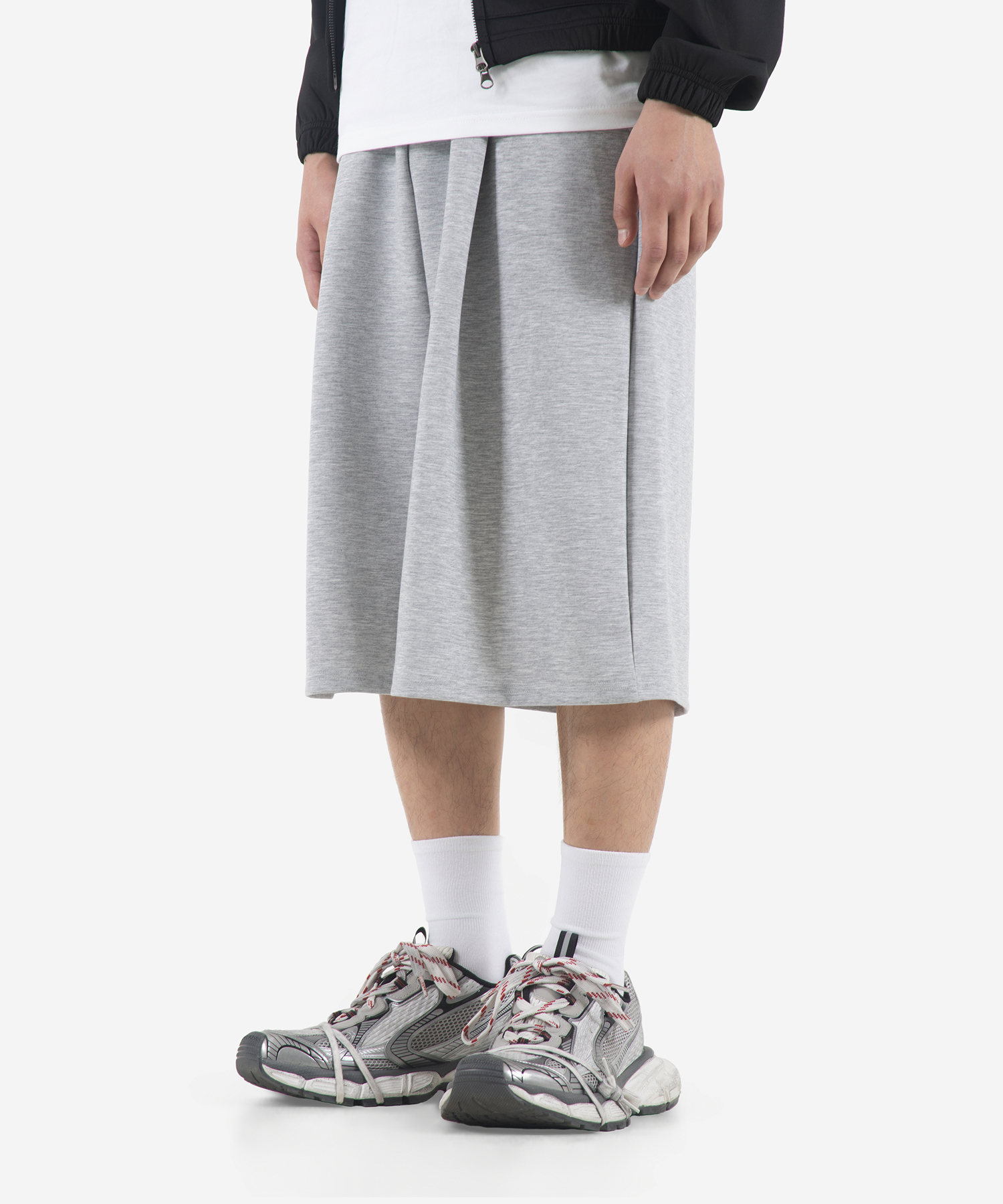 Comfort One - Tuck Long Bermuda Sweat брюки (MELANGE GREY)