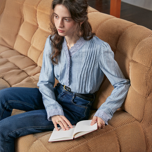 SR_Feminine commuter blouse