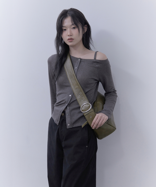 soft off-shoulder cardigan (DG)
