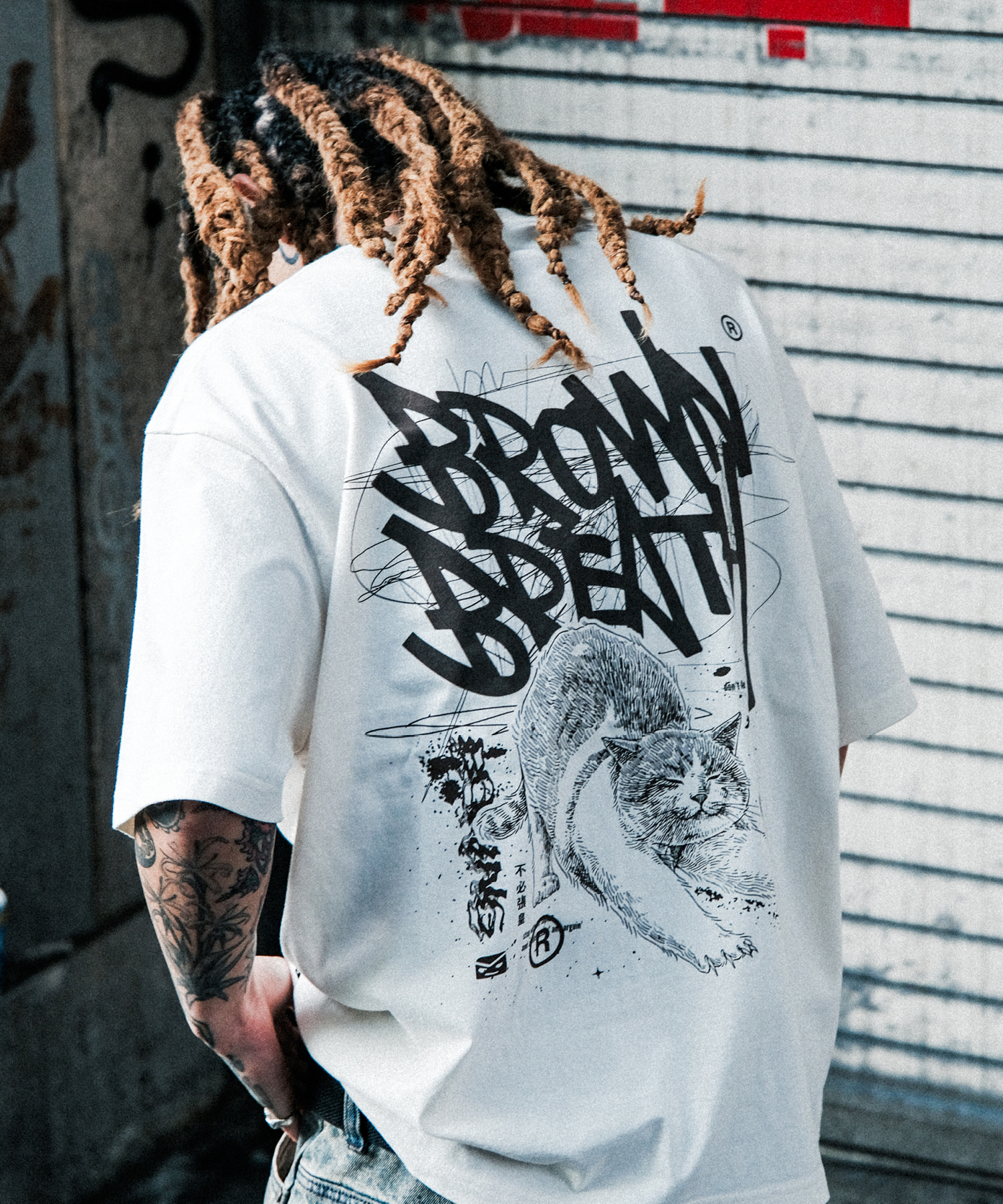 KITTY TAG TEE - IVORY